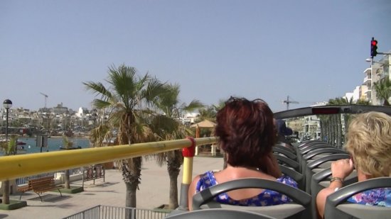 マルタの市内観光バスCity Sightseeing Malta Hop On Hop Off Bus_オープントップ座席からの眺め