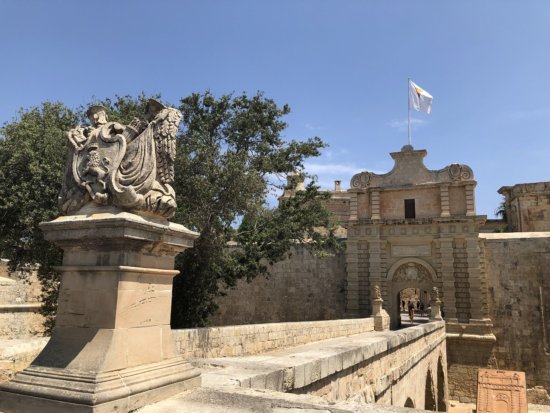 マルタ島の古都イムディーナ_入り口城門